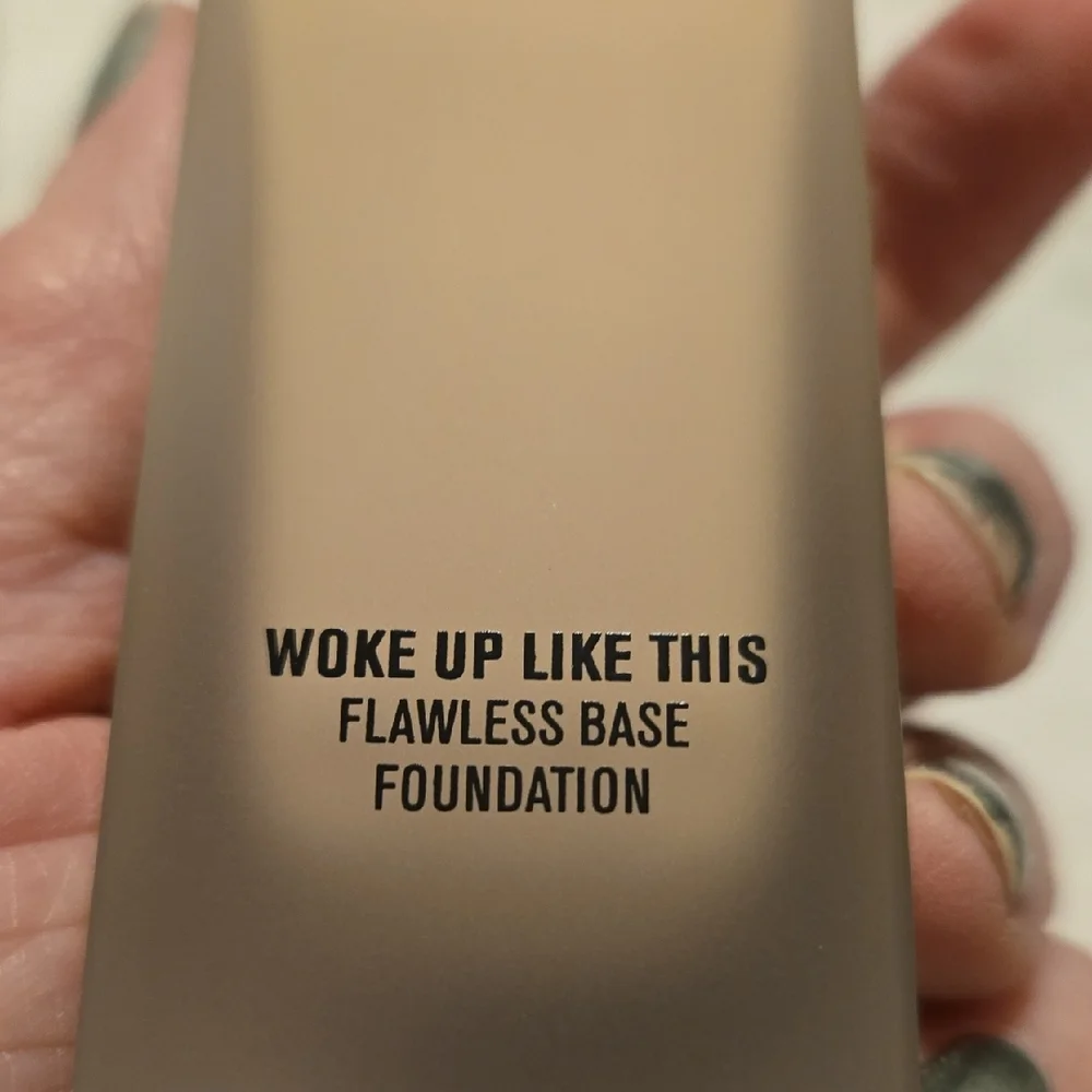 IL MAKIAGE Foundation - Tan Elegance